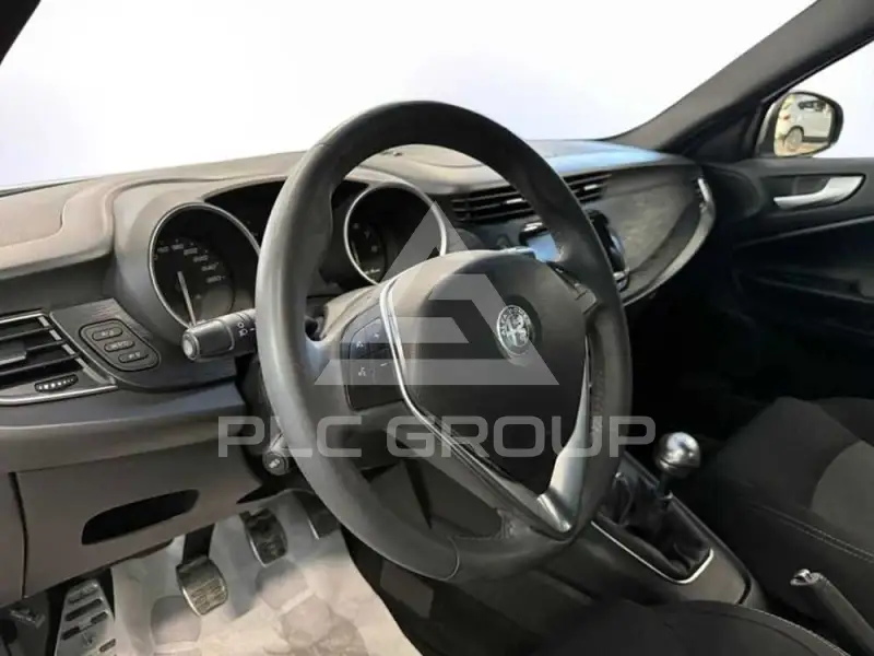 2018 Alfa Romeo Giulia