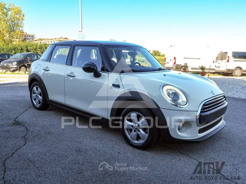 2018 Mini COOPER