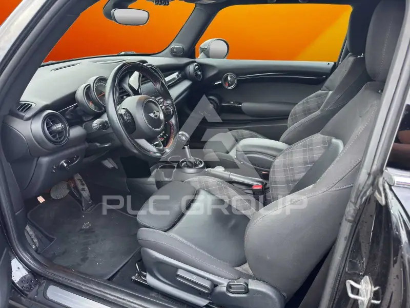2018 Mini COOPER