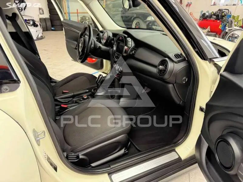 2018 Mini COOPER
