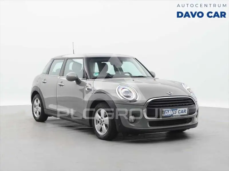 2018 Mini COOPER