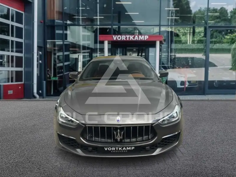 2018 Maserati GHIBLI