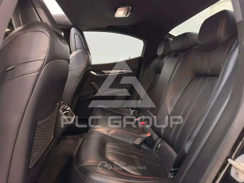 2018 Maserati GHIBLI