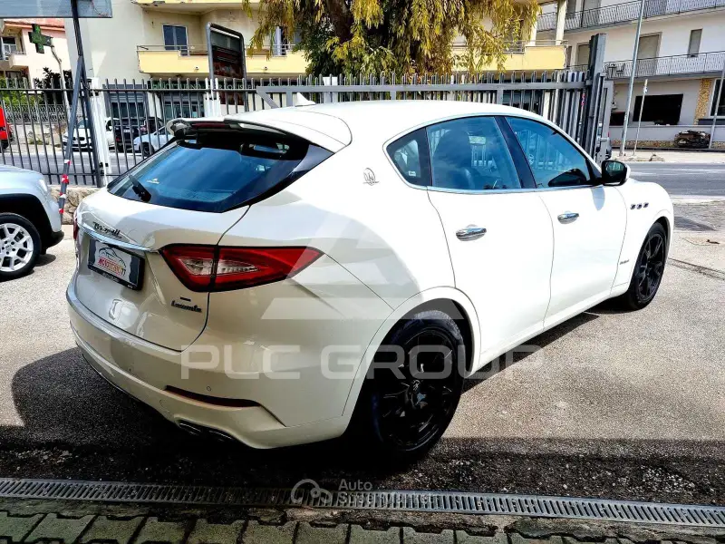 2018 Maserati LEVANTE