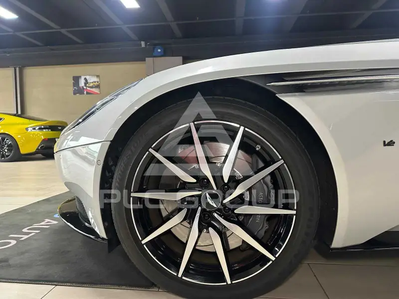 2018 Aston Martin DB11