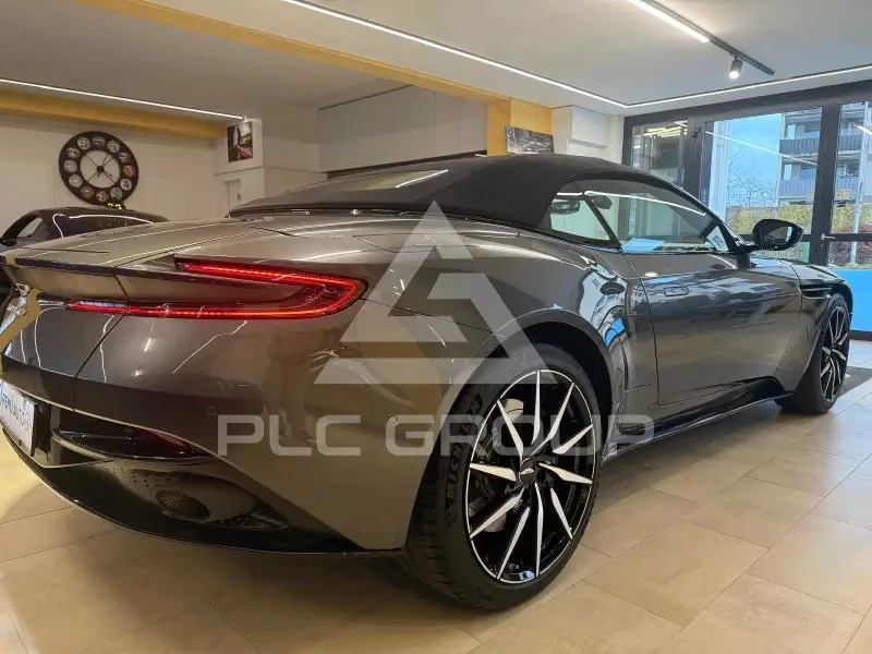 2018 Aston Martin DB11