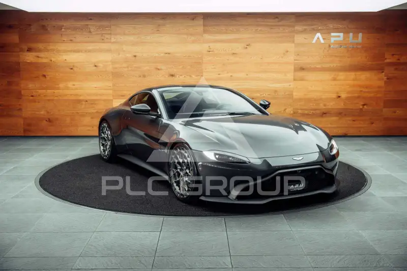 2018 Aston Martin V8