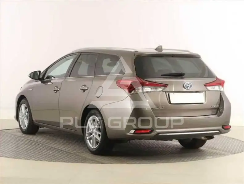 2018 Toyota AURIS