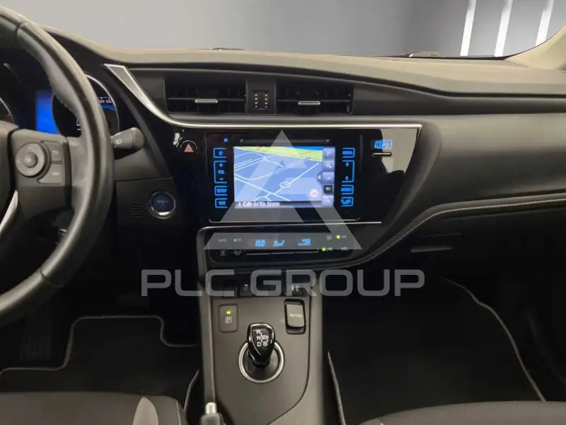 2018 Toyota AURIS