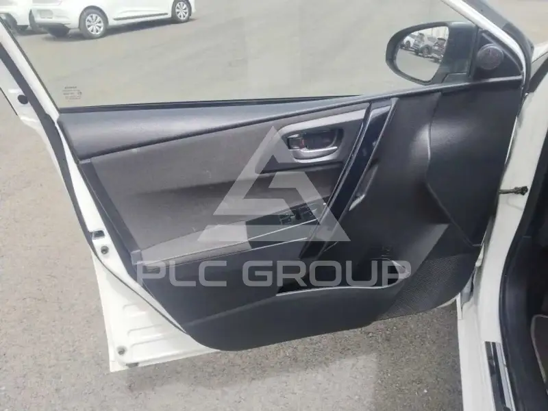 2018 Toyota AURIS