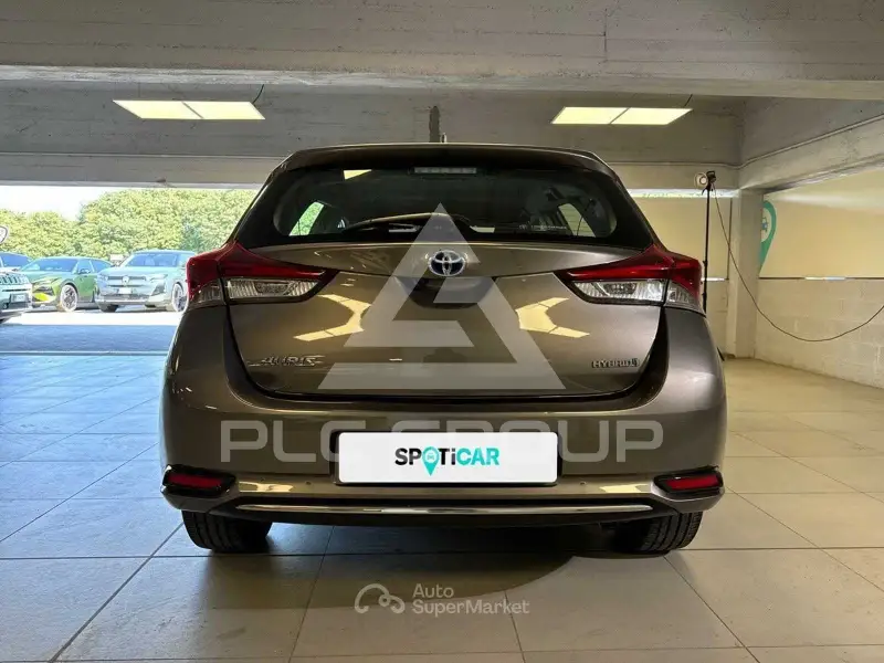 2018 Toyota AURIS