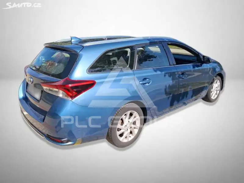 2018 Toyota AURIS