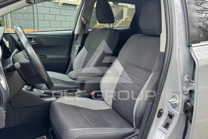 2018 Toyota AURIS
