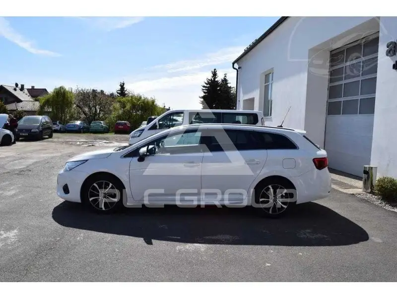 2018 Toyota Avensis