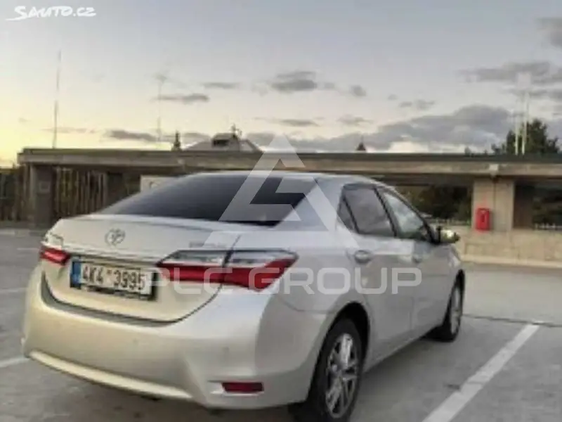 2018 Toyota COROLLA