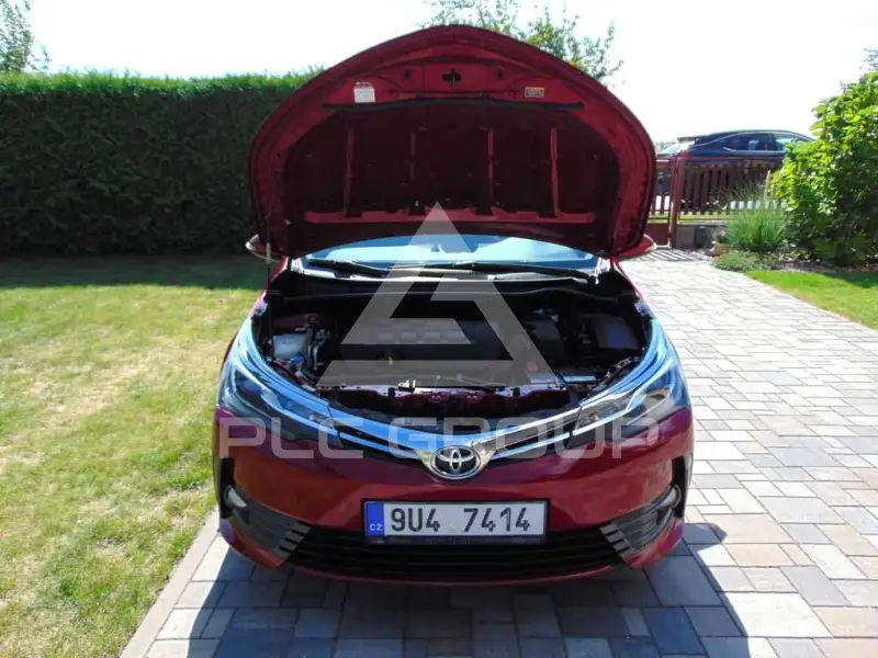2018 Toyota COROLLA