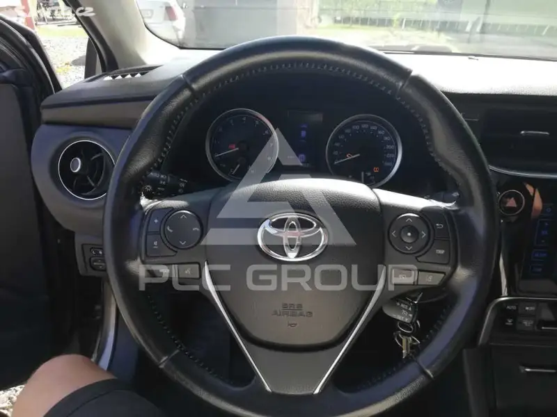 2018 Toyota COROLLA