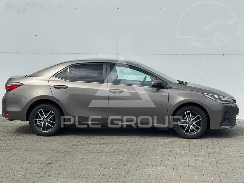 2018 Toyota COROLLA