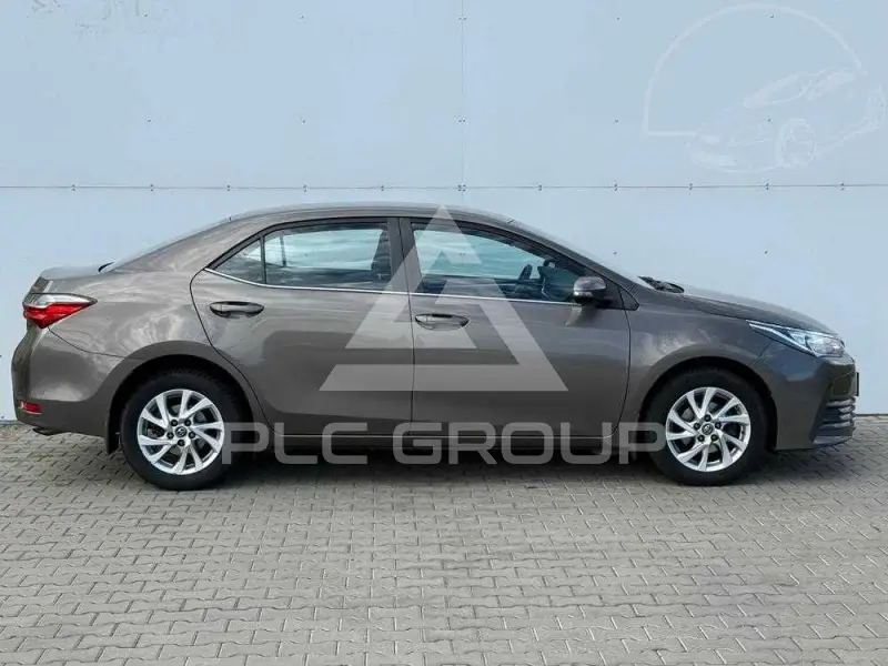 2018 Toyota COROLLA