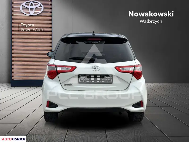 2018 Toyota YARIS