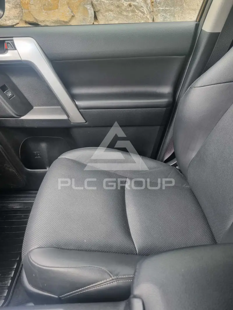 2018 Toyota LAND CRUISER