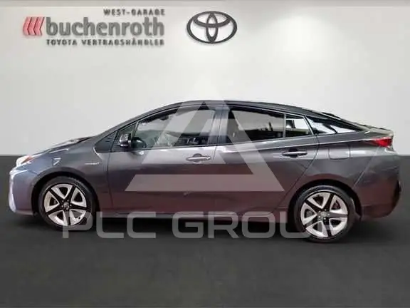 2018 Toyota PRIUS
