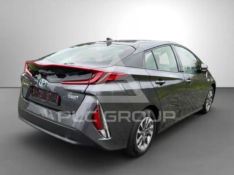 2018 Toyota PRIUS