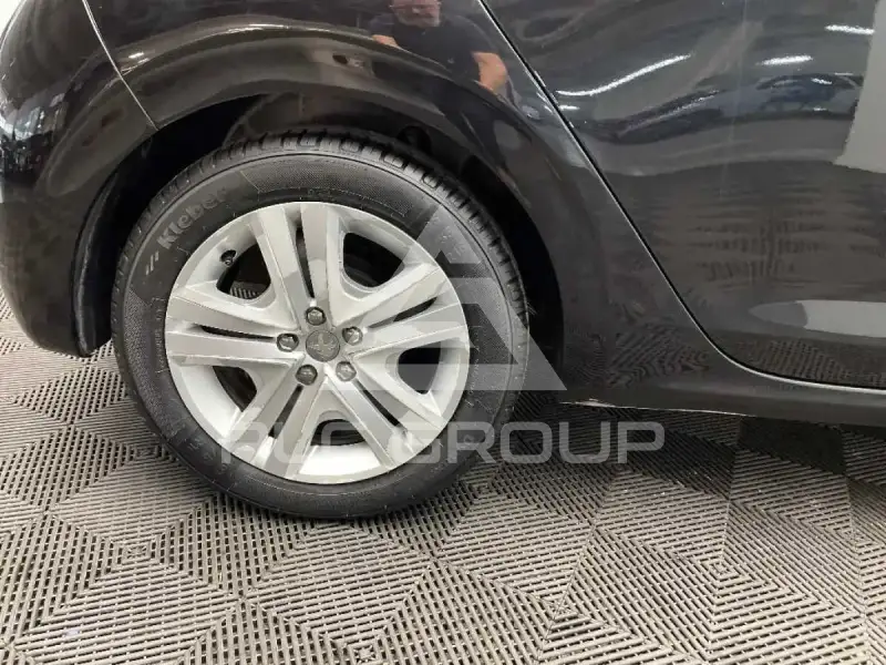2018 Peugeot 208