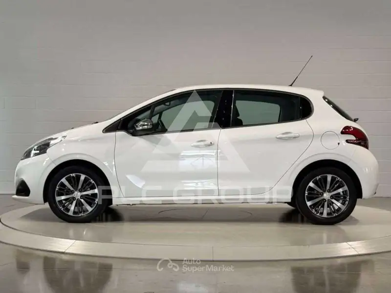 2018 Peugeot 208