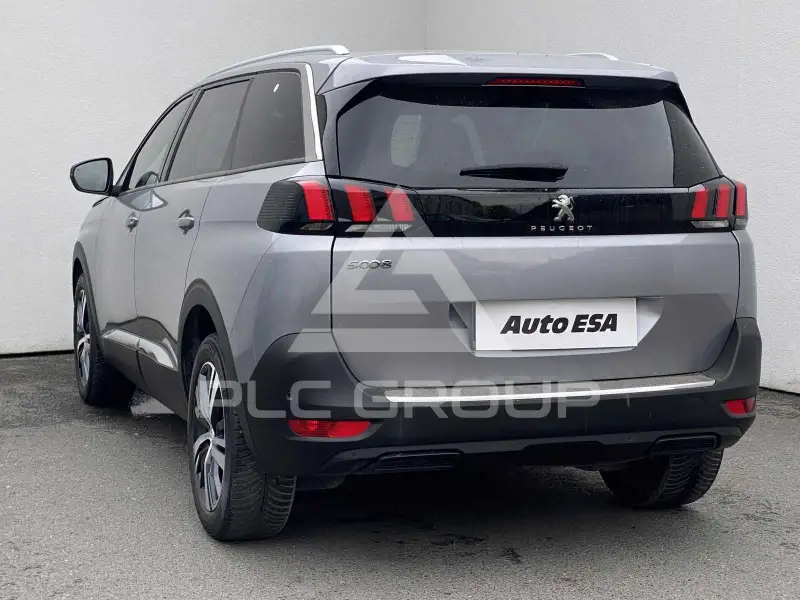 2018 Peugeot 5008