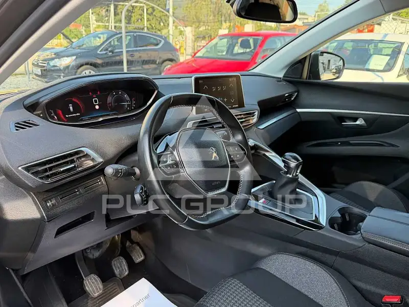 2018 Peugeot 5008