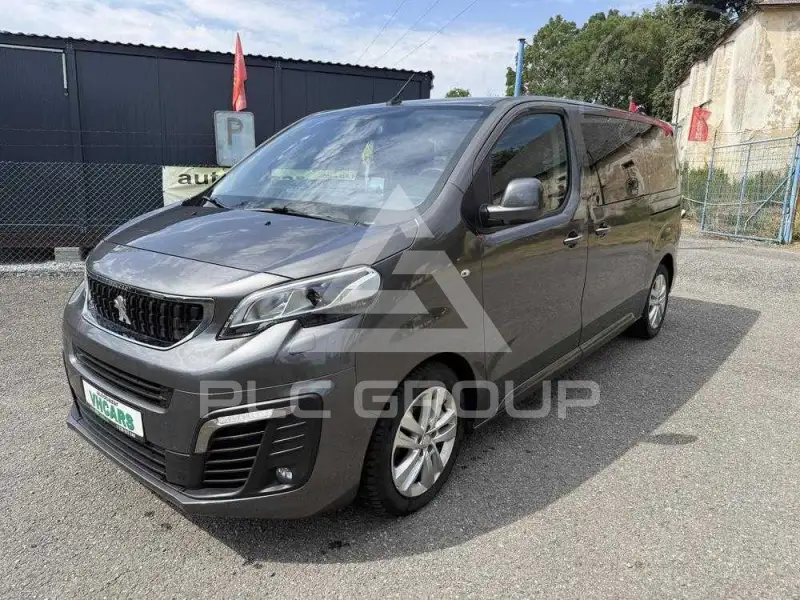 2018 Peugeot Traveller