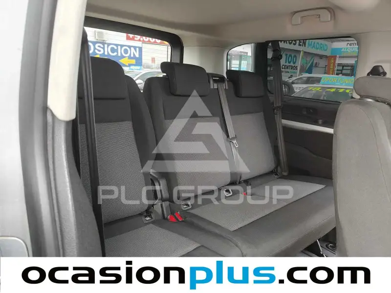 2018 Peugeot Traveller