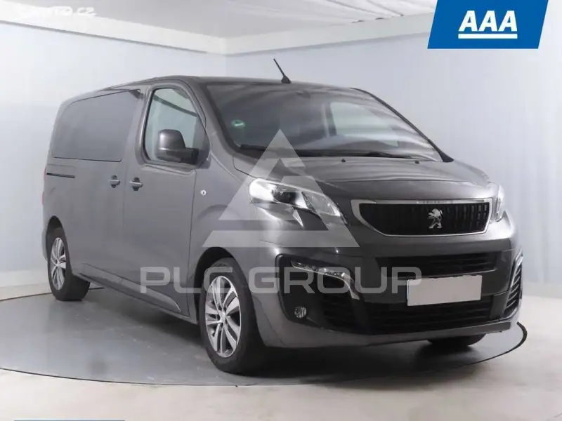 2018 Peugeot Traveller