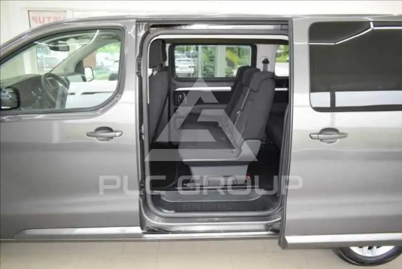 2018 Peugeot Traveller
