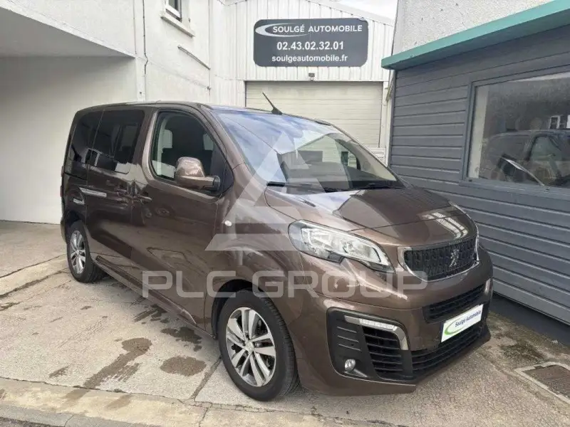 2018 Peugeot Traveller