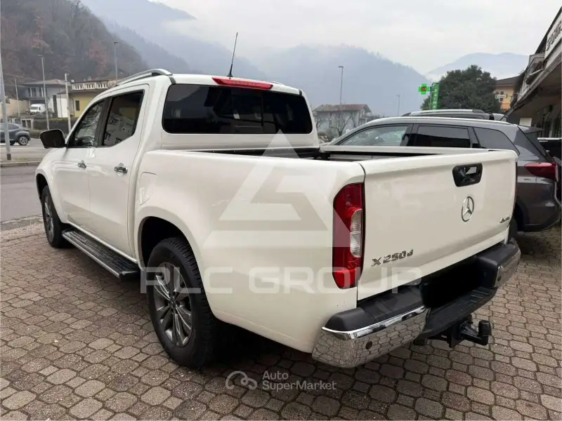 2018 Mercedes Benz X