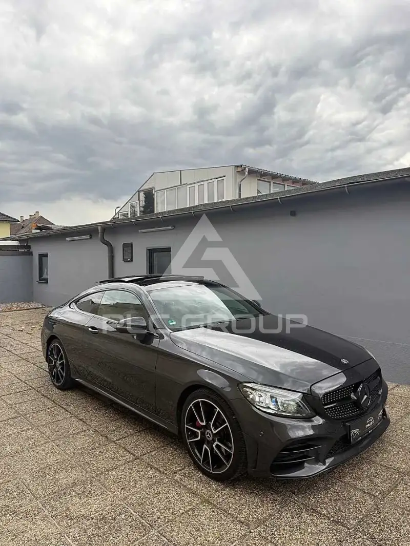 2018 Mercedes Benz C-Class