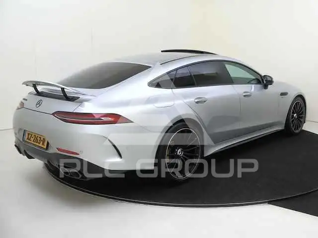 2018 Mercedes Benz GT