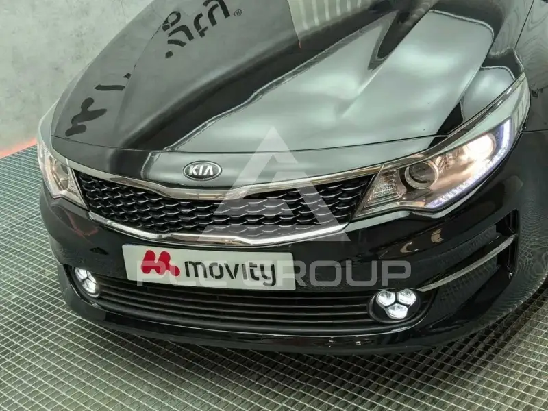 2018 KIA Optima