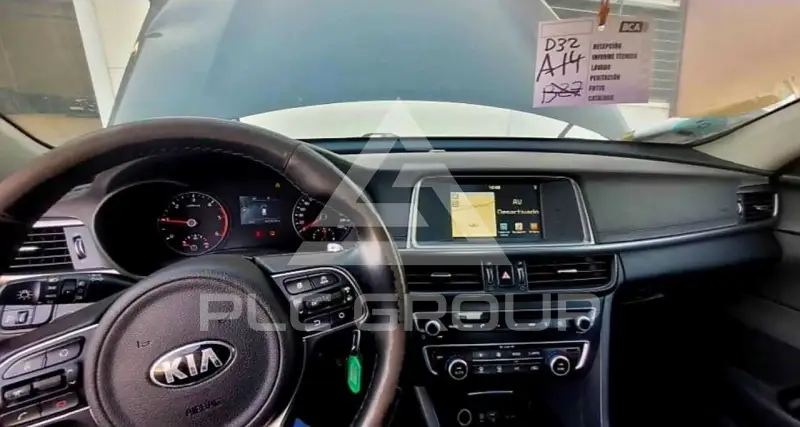 2018 KIA Optima