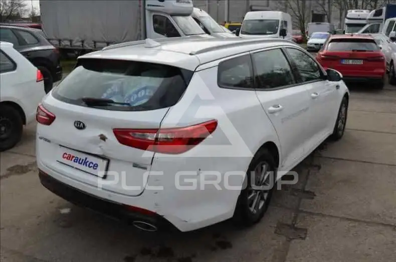 2018 KIA Optima