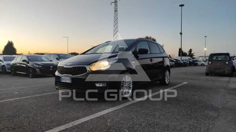 2018 KIA Carens
