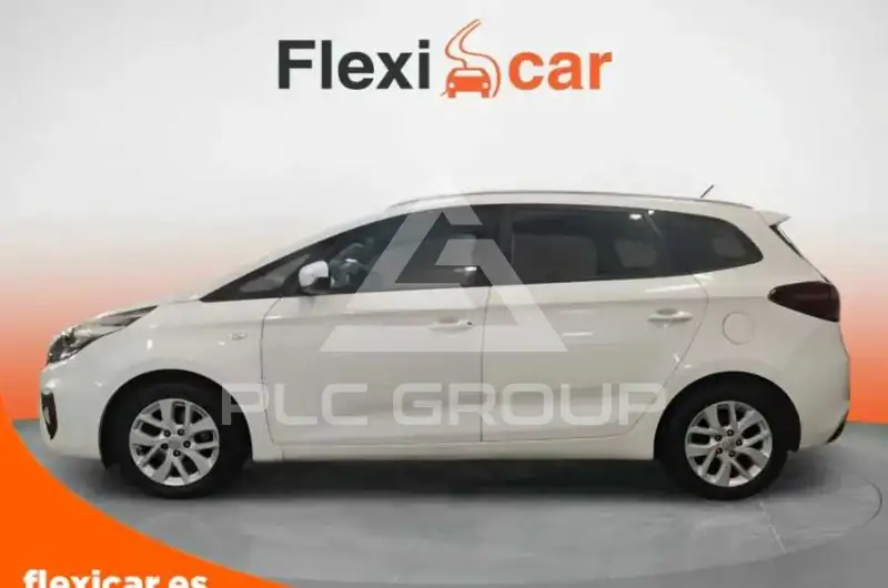 2018 KIA Carens