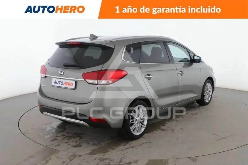 2018 KIA Carens
