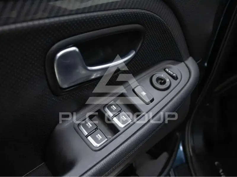 2018 KIA Carens