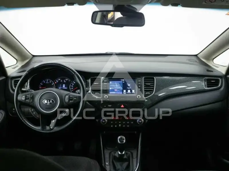 2018 KIA Carens