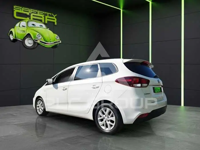 2018 KIA Carens