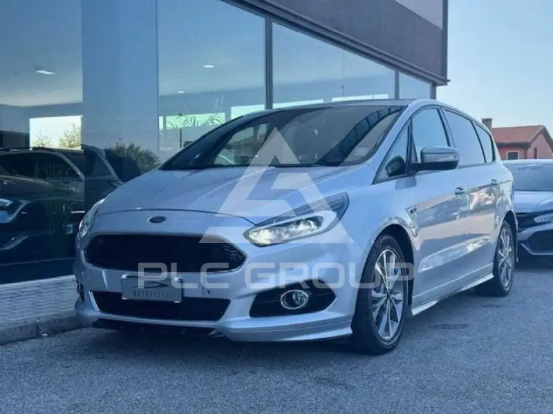 2018 Ford S-Max