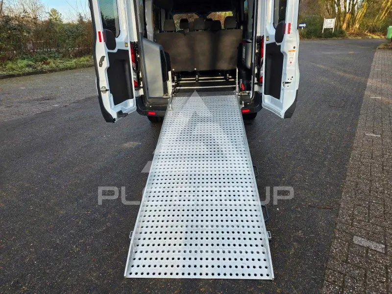 2018 Ford TRANSIT